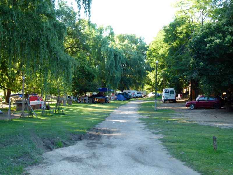Camping La Mesada Alpa Corral camino