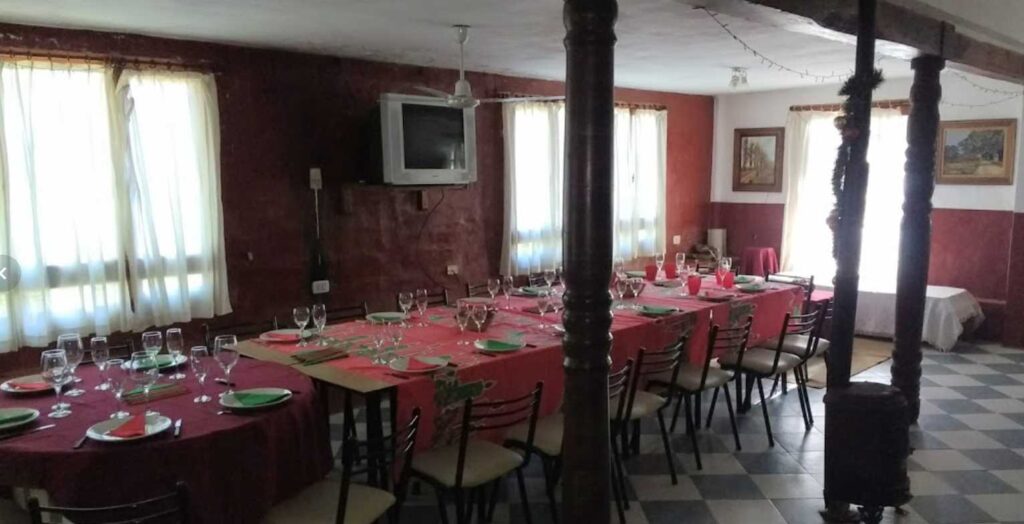 cabanas sauces colorados alpa corral SUM comedor cabanas sauces colorados alpa corral SUM comedor