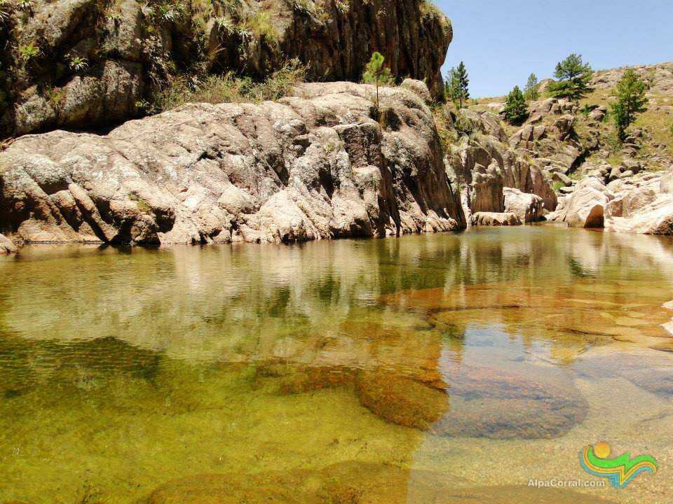 Alpa Corral Cordoba Argentina Aguas Cristalinas hermoso rio serrano